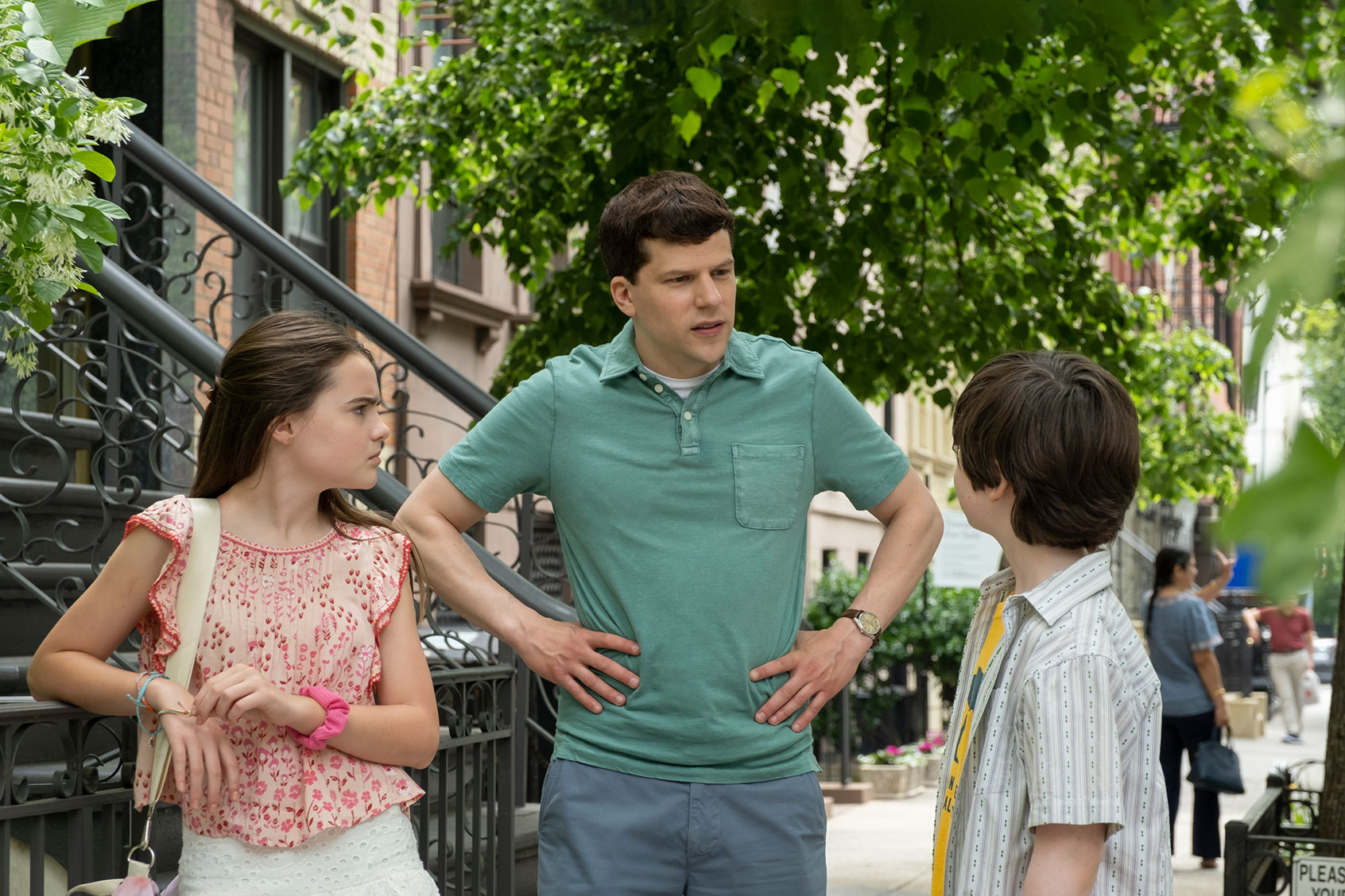 Meara Mahoney Gross as Hannah Fleishman, Jesse Eisenberg as Toby Fleishman and Maxim Swinton as Solly Fleishman in "Fleishman Is In Trouble." (Linda Kallerus/FX)