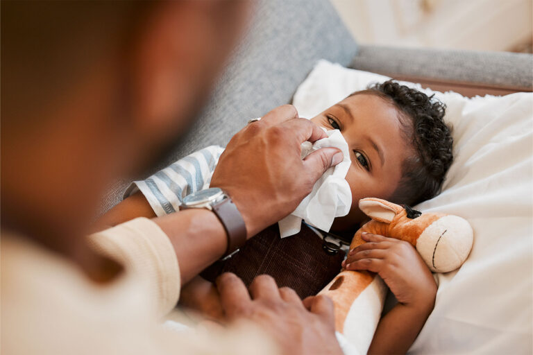 Sick little boy suffering from cold (Getty Images/PeopleImages)