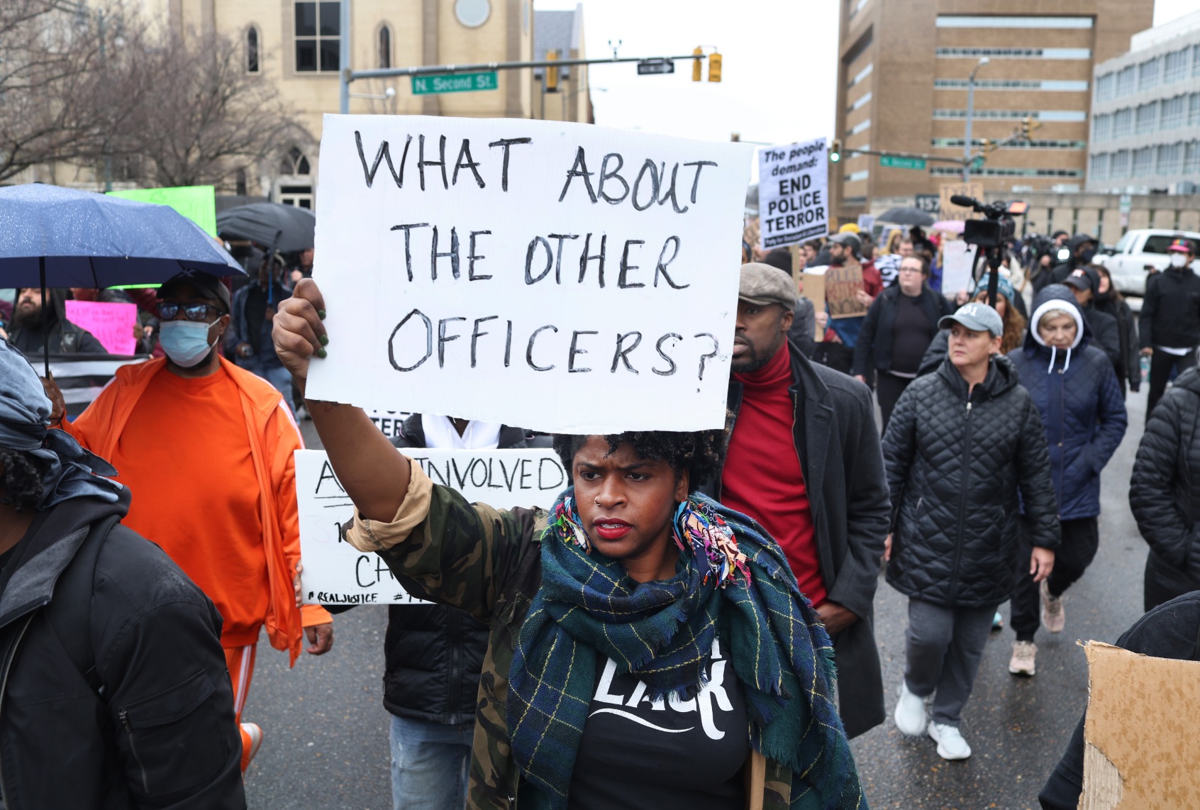 Demonstrators march through downtown protesting the death of Tyre Nichols on January 28, 2023 in Memphis, Tennessee. (Scott Olson/Getty Images)