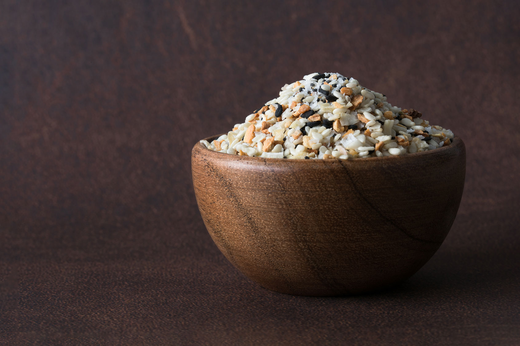 Everything Bagel Seasoning In A Bowl (Getty Images/Michelle Arnold/EyeEm)