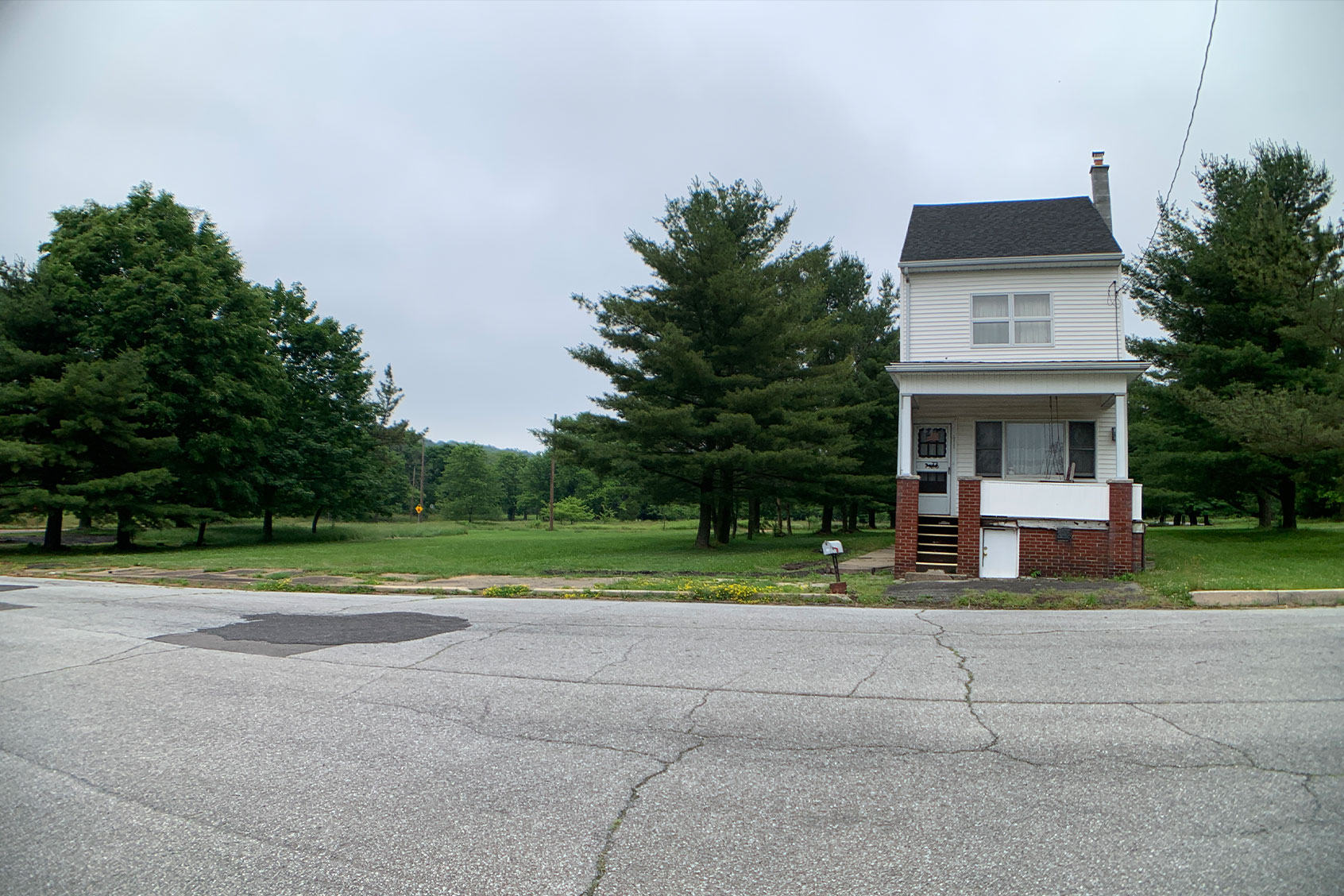 Ghost Town Centralia in Pennsylvania (Benno Schwinghammer/picture alliance via Getty Images)
