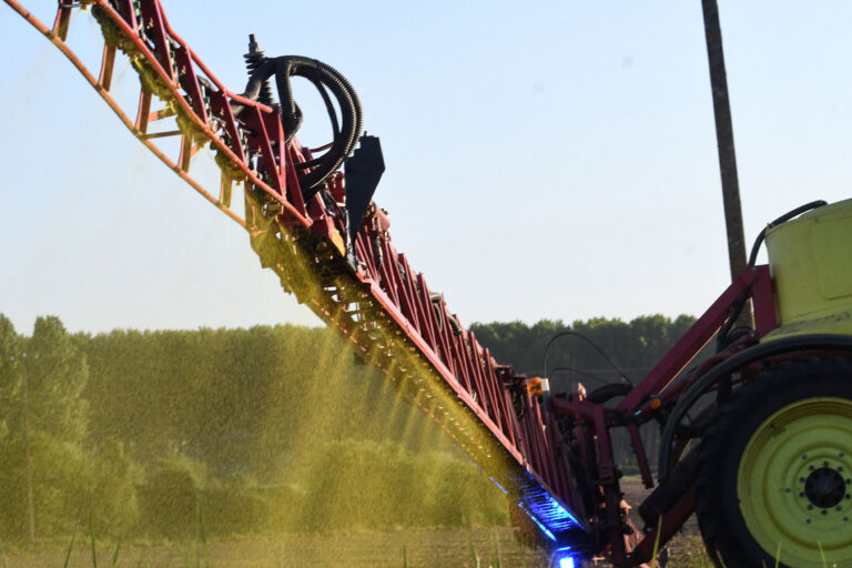 French farmer Nicolas Denieul sprays Roundup 720 glyphosate herbicide produced by US agrochemical giant Monsanto on May 11, 2018, on a field of no-till corn in Piace, northwestern France. (JEAN-FRANCOIS MONIER/AFP via Getty Images)