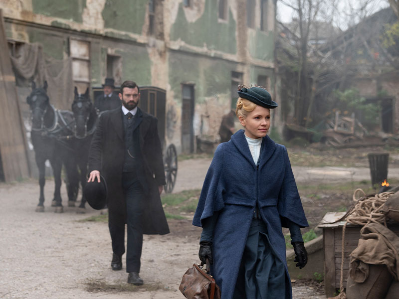 Miss Scarlet and the Duke