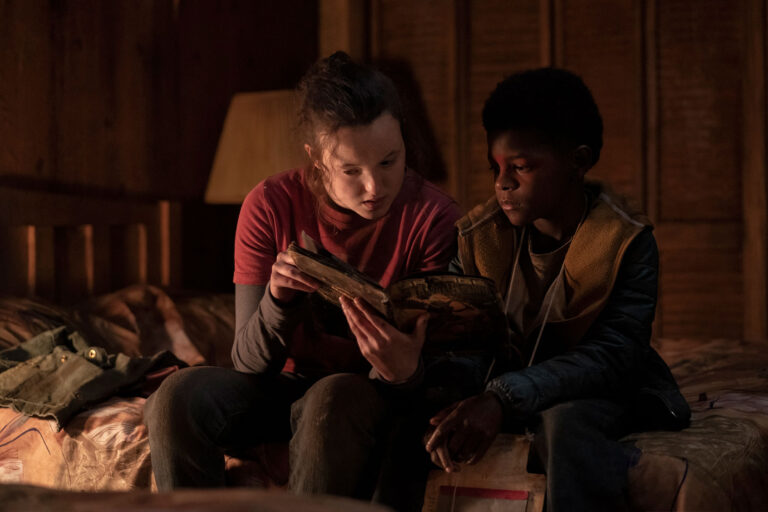 Bella Ramsey and Keivonn Woodard in "The Last of Us" (Liane Hentscher/HBO)