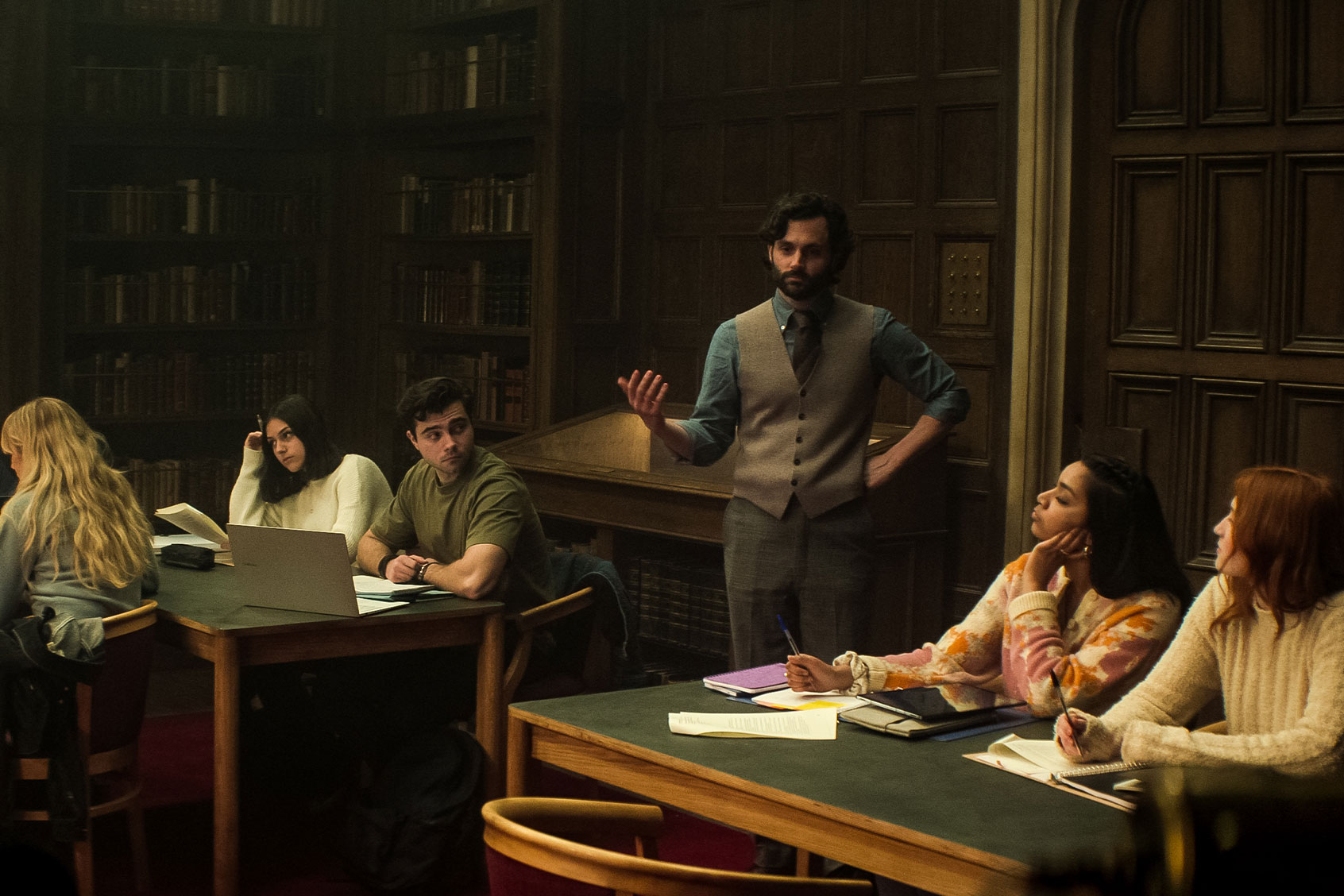 Penn Badgley as Joe Goldberg in "You." (Courtesy of Netflix)