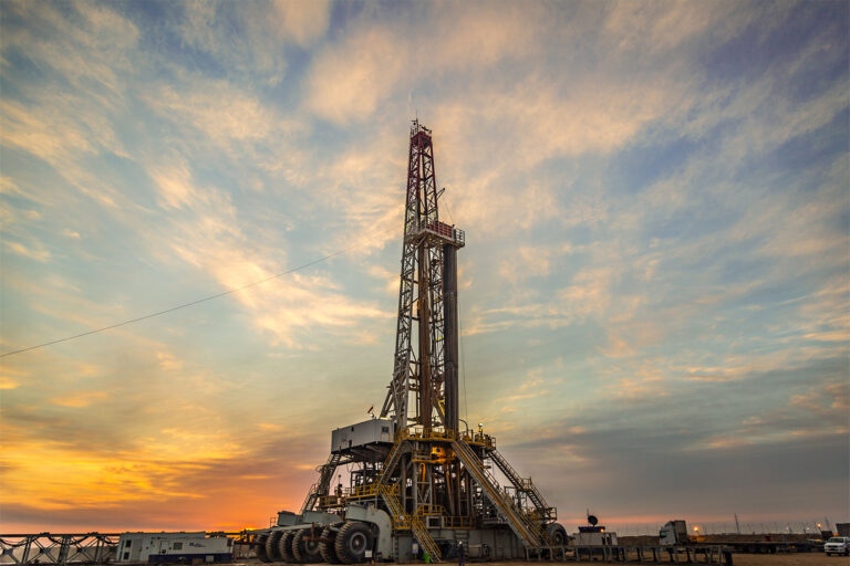 Oil drilling rig (Getty Images/sasacvetkovic33)