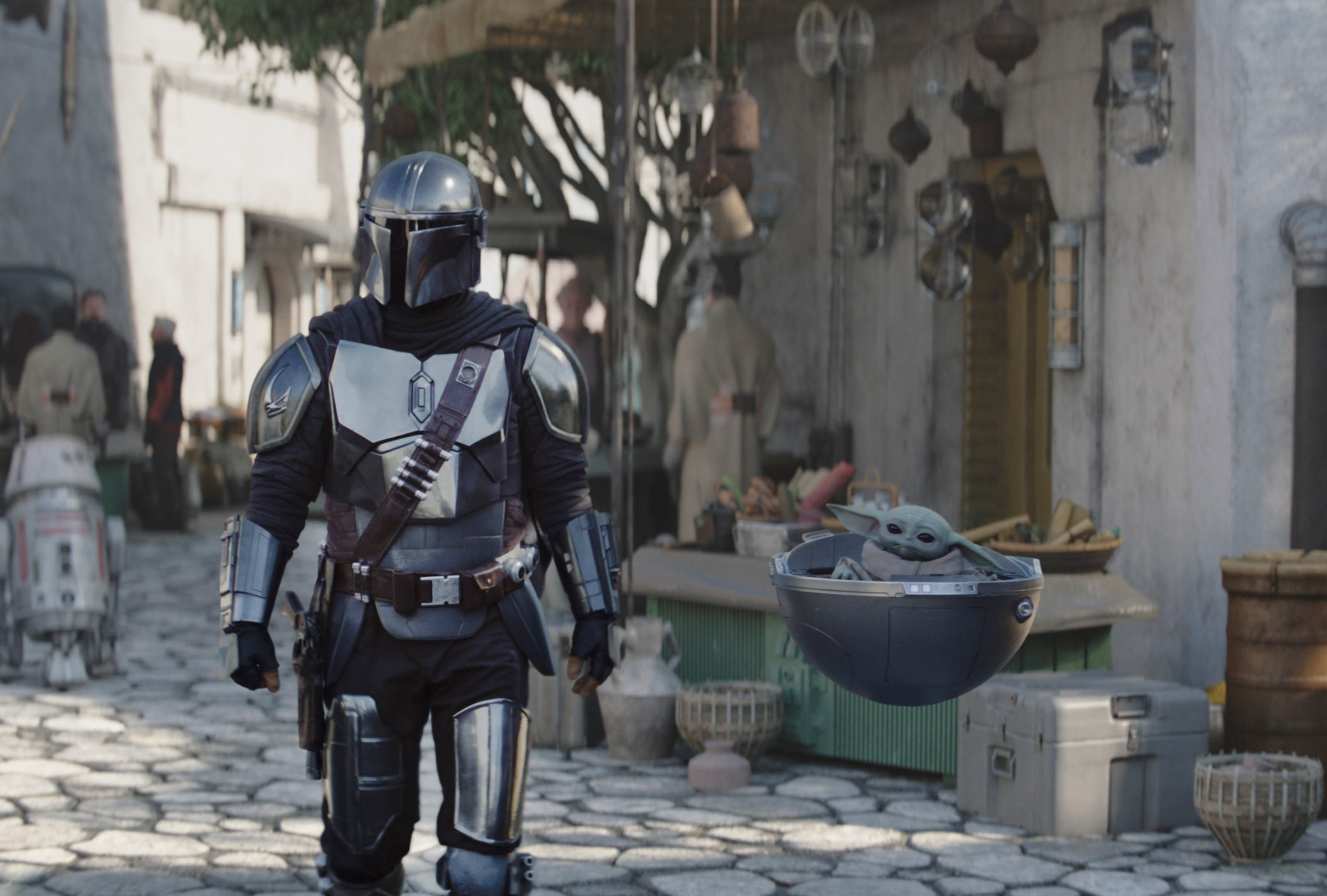 Din Djarin (Pedro Pascal) and Grogu in "The Mandalorian" (Disney+/Lucasfilm Ltd.)
