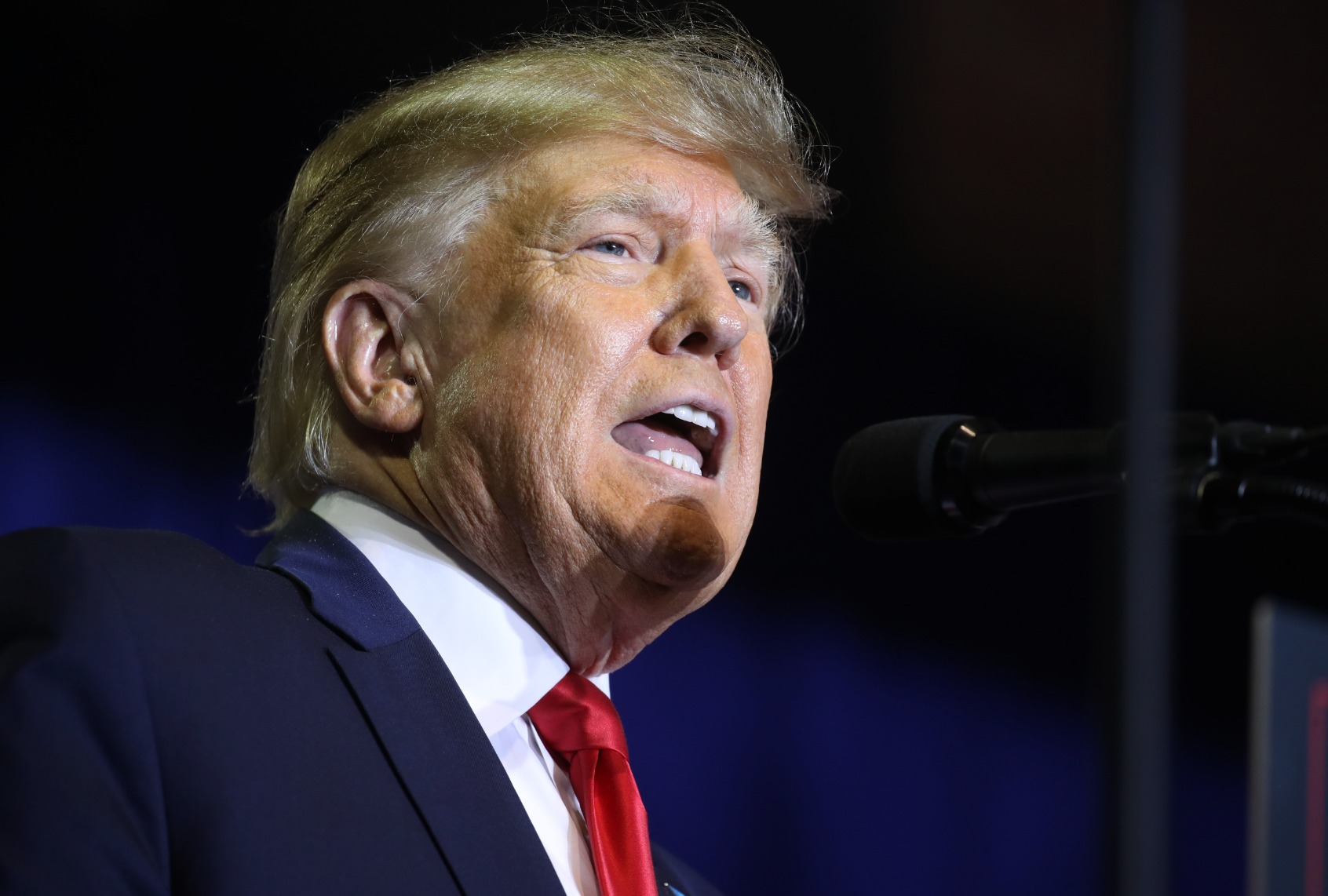 Former President Donald Trump speaks at a campaign rally on April 27, 2023 in Manchester, New Hampshire. (Spencer Platt/Getty Images)