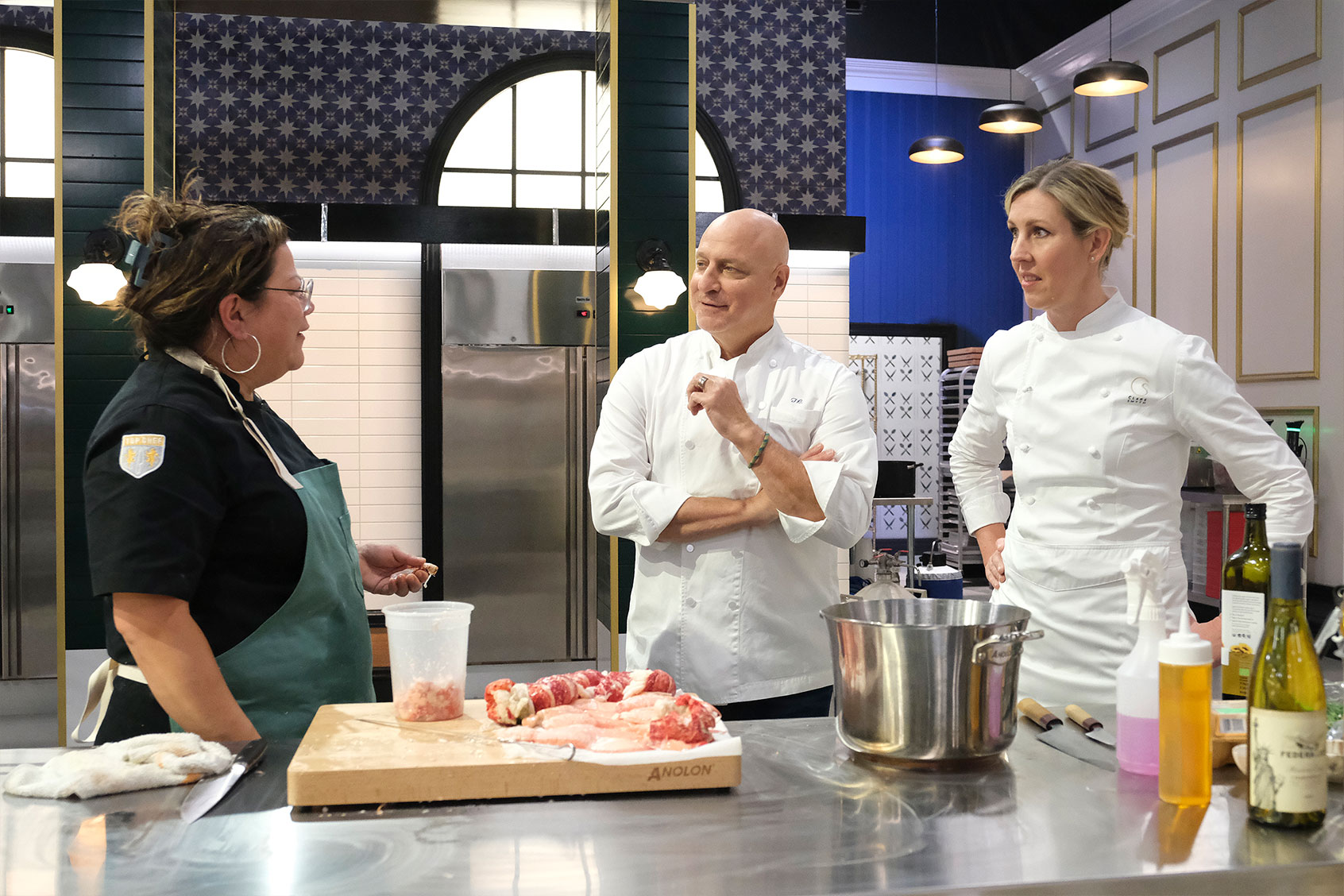 Nicole Gomes, Tom Colicchio, Clare Smyth in "Restaurant Wars" (David Moir/Bravo)
