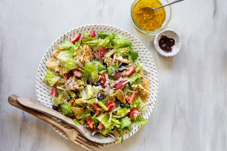 Summer Fattoush Salad (Tracey Medeiros)