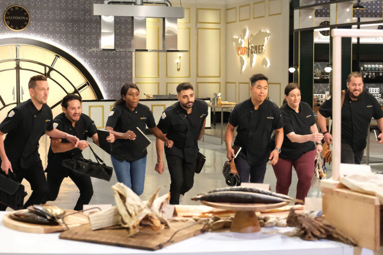 Tom Goetter, Gabriel Rodriguez, Victoire Gouloubi, Ali Al Ghzawi, Buddha Lo, Sara Bradley and Amar Santana in "Top Chef" (David Moir/Bravo)