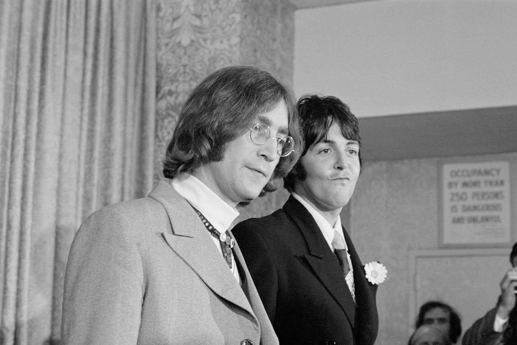 Beatles John Lennon and Paul McCartney (Getty Images/Bettmann Contributor)