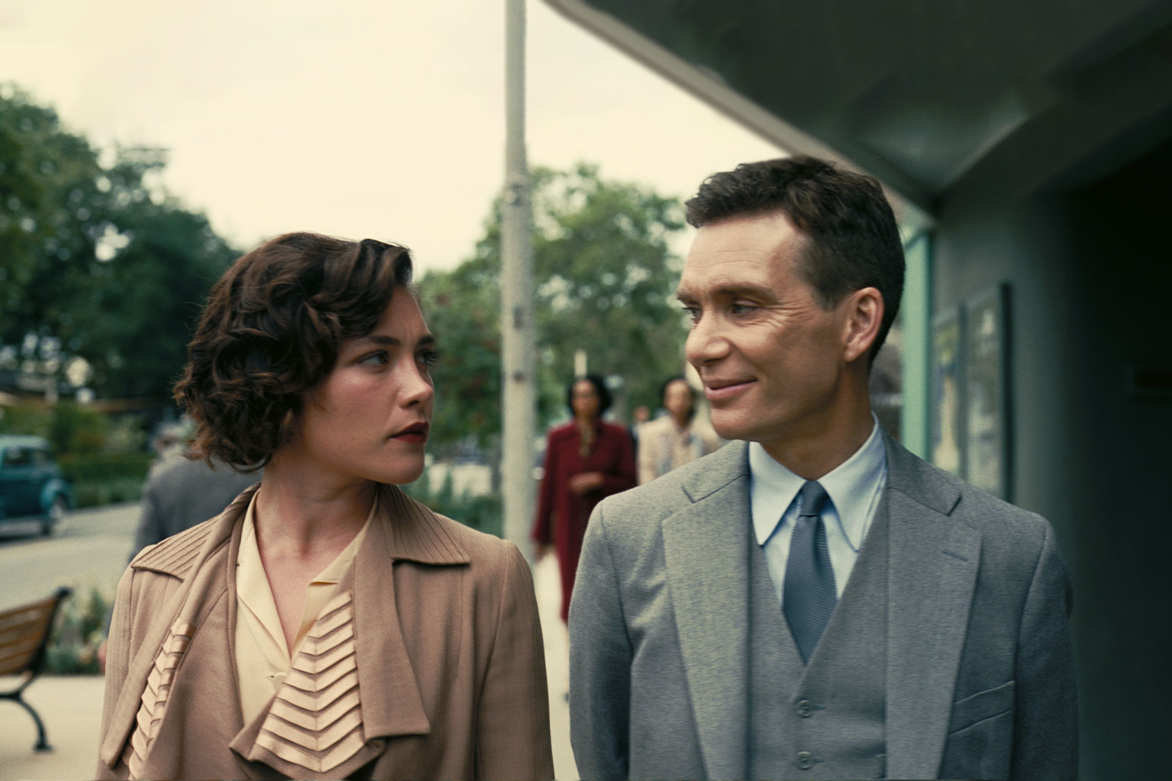 Florence Pugh is Jean Tatlock and Cillian Murphy is J. Robert Oppenheimer in "Oppenheimer" (Universal Pictures)