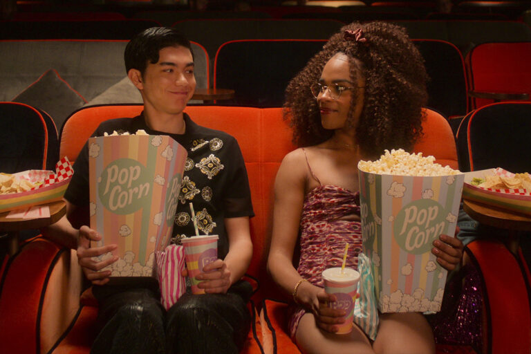 Will Gao and Yasmin Finney in "Heartstopper" (Netflix)