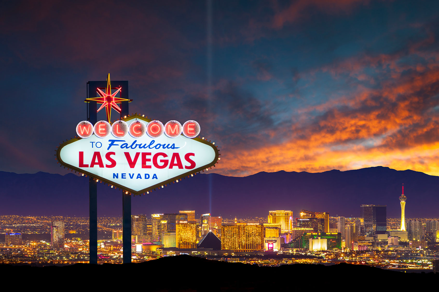 Las Vegas city skyline (Getty Images/LPETTET)