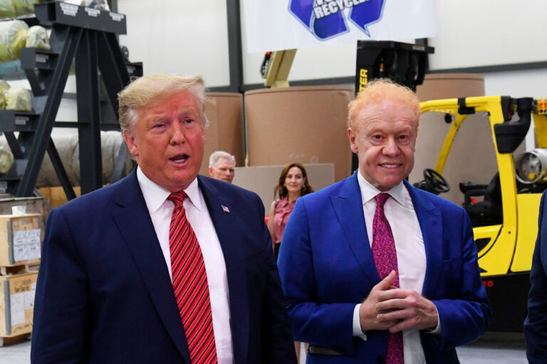 US President Donald Trump (L), Global Chairman of Pratt/Visy Industries Anthony Pratt and Australian Prime Minister Scott Morrison (R) visit Pratt Industries during the plant's opening in Wapakoneta, Ohio on September 22, 2019. (SAUL LOEB/AFP via Getty Images)