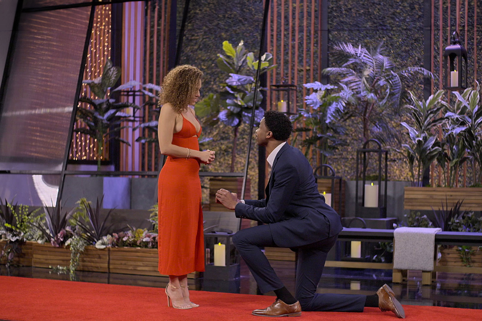 Lydia Velez Gonzalez and Milton Johnson in episode 505 of "Love is Blind" (Courtesy of Netflix)