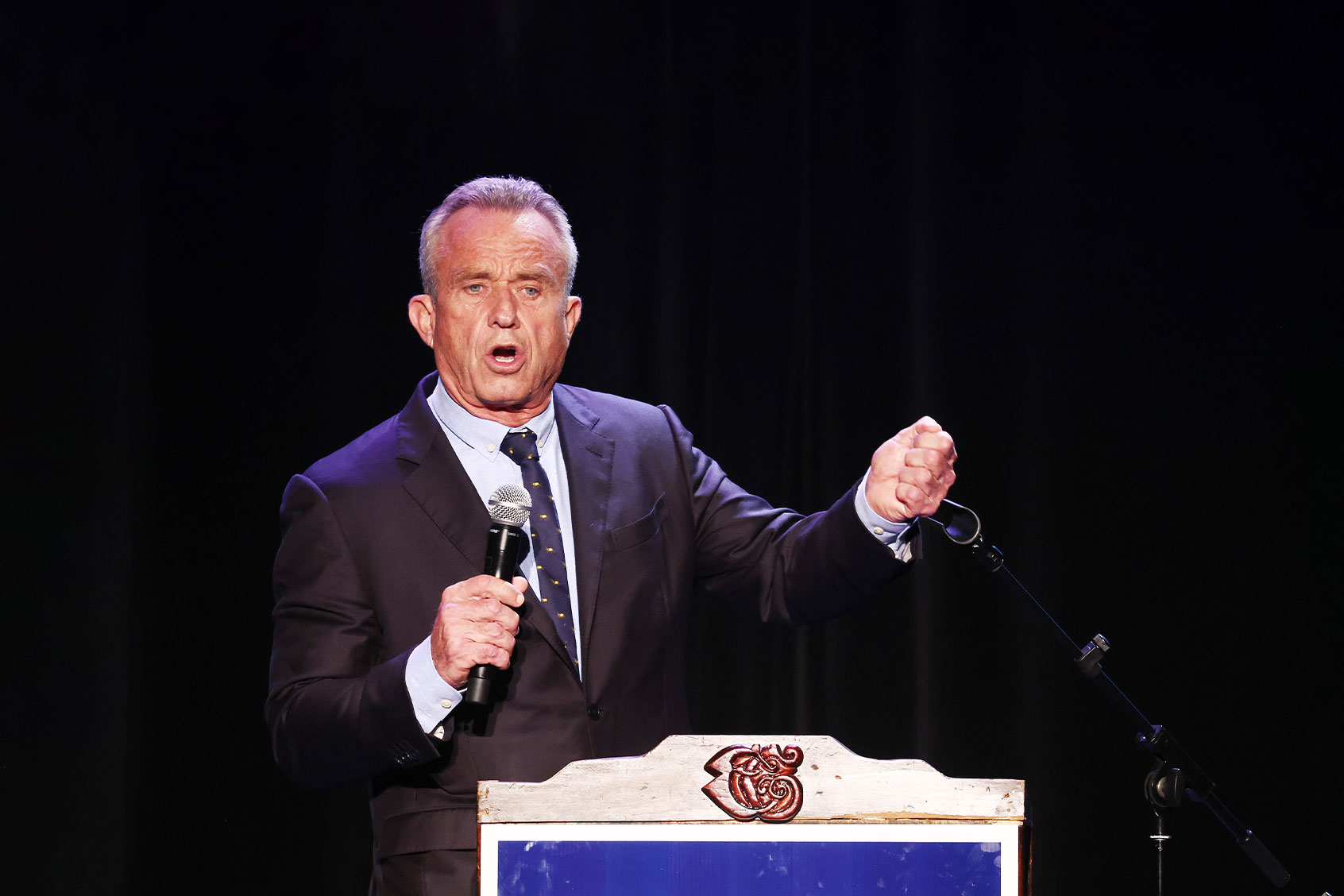 Democratic presidential candidate Robert F. Kennedy Jr. speaks at a Hispanic Heritage Month event at Wilshire Ebell Theatre on September 15, 2023 in Los Angeles, California. (Mario Tama/Getty Images)