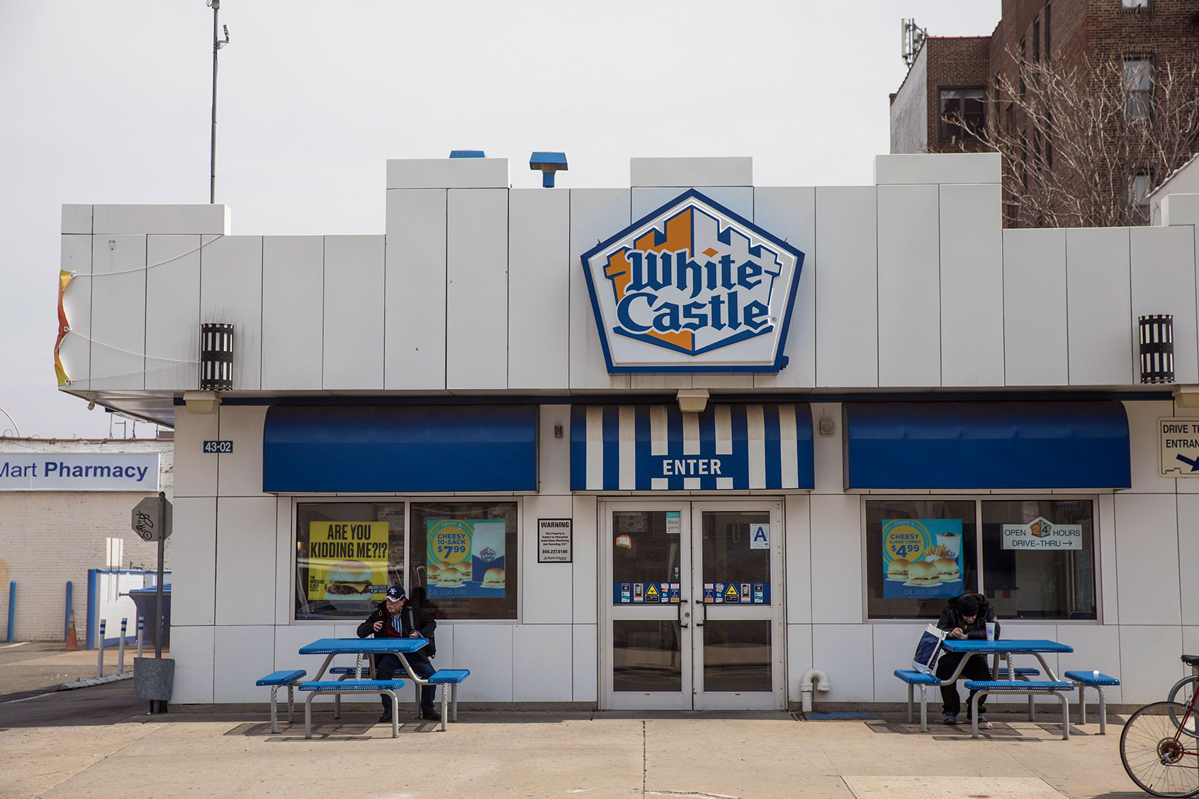 White Castle Restaurant exterior (Drew Angerer/Getty Images)
