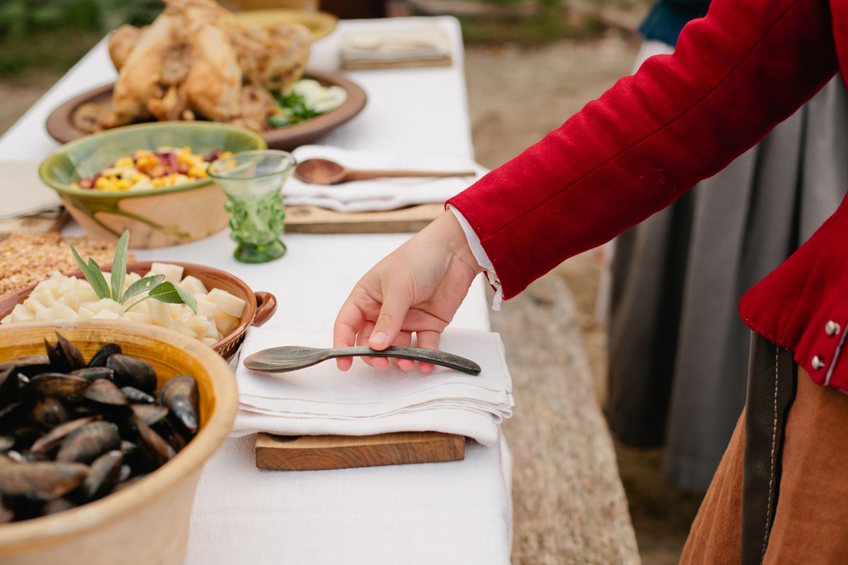 Pilgrim Thanksgiving Table