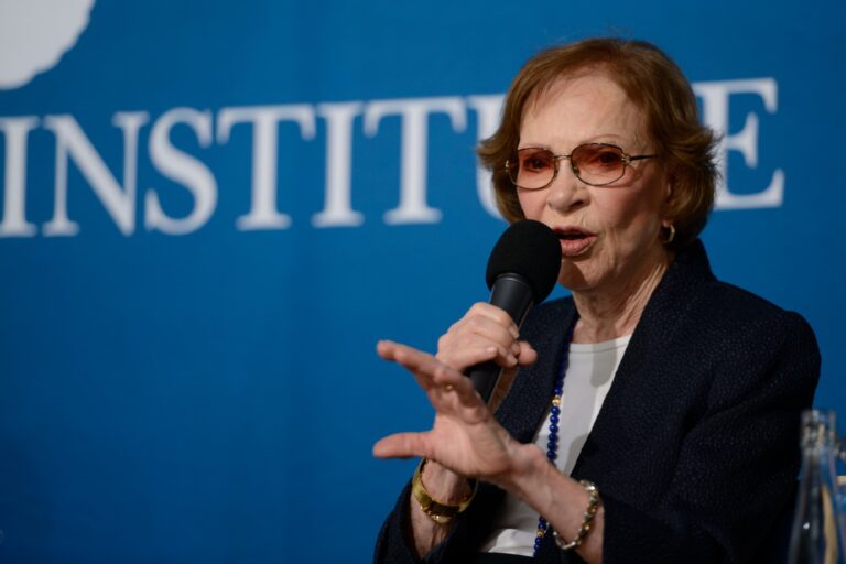 Former First Lady Rosalynn Carter speaks with President Jimmy Carter and Aspen Institute president and CEO Walter Isaacson during the McCloskey Speaker Series on June 23, 2015 in Aspen, Colorado. (Leigh Vogel/Getty Images)