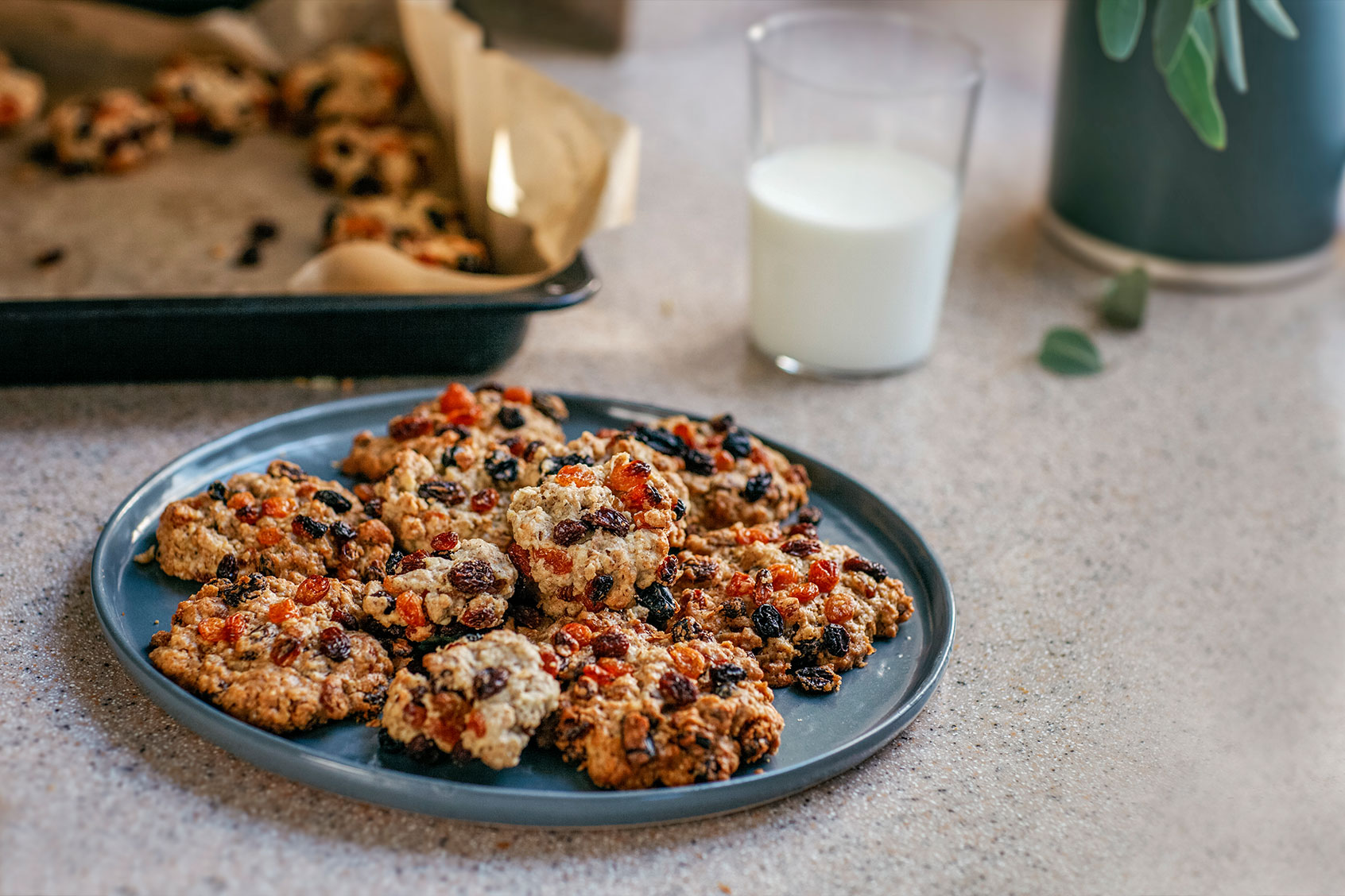 Cookies with dried fruit (Getty Images/©Tasty food and photography)