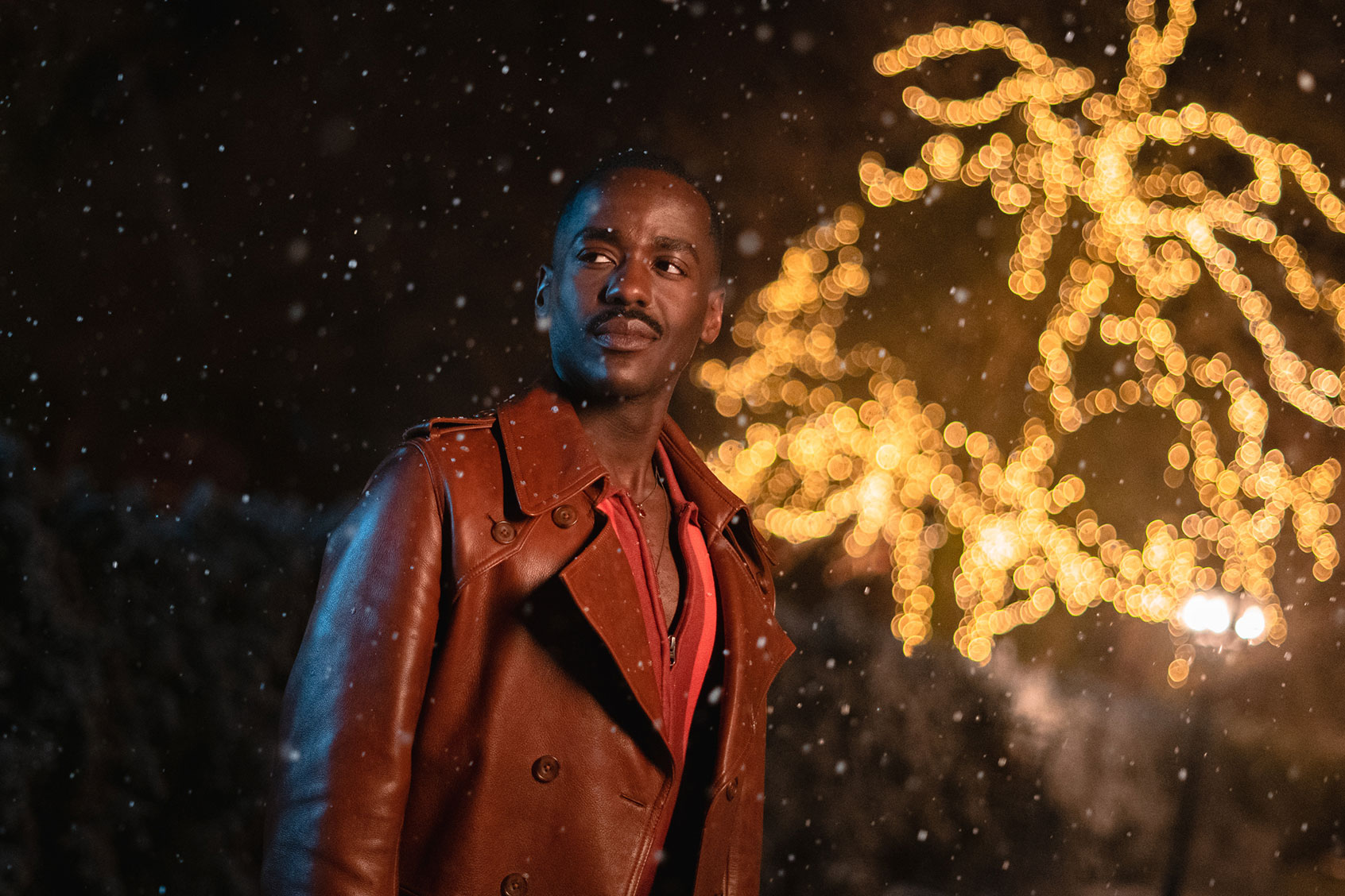 Ncuti Gatwa in "Doctor Who" Christmas special "The Church on Ruby Road" (Disney+)