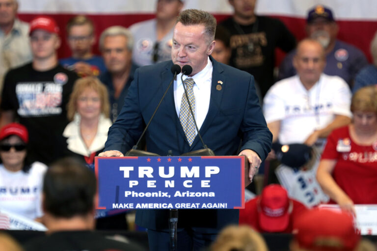 State Representative Anthony Kern speaking at a campaign rally with Governor Mike Pence at the Phoenix Convention Center in Phoenix, Arizona. (Gage Skidmore/Flickr, CC BY-SA 2.0)