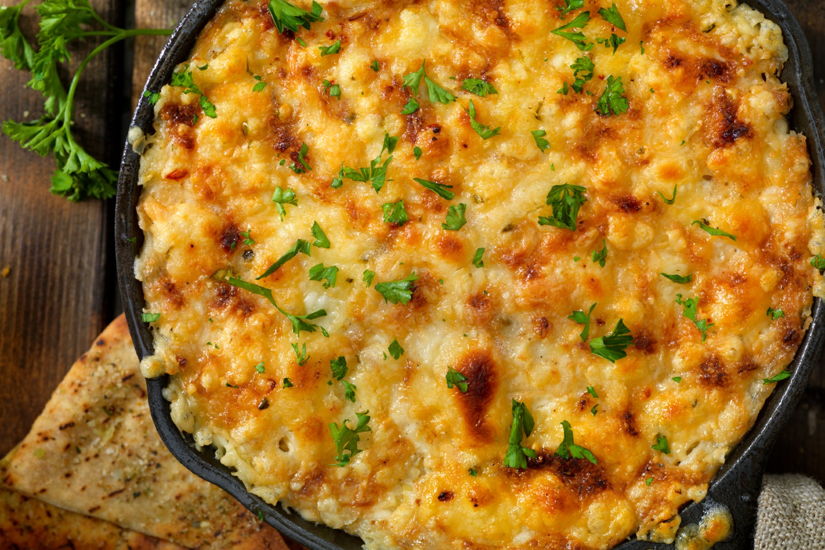 Cheesy dip (LauriPatterson/Getty Images)
