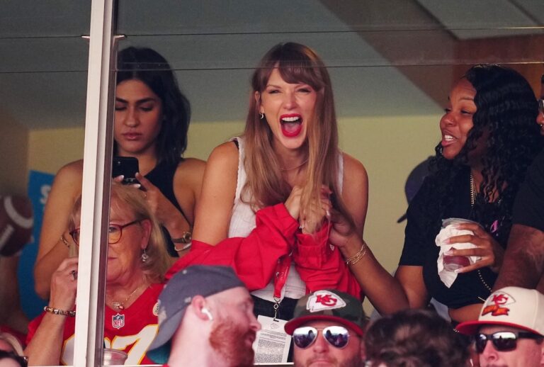 Taylor Swift reacts during the first half of a game between the Chicago Bears and the Kansas City Chiefs at GEHA Field at Arrowhead Stadium on September 24, 2023 in Kansas City, Missouri (Jason Hanna/Getty Images)