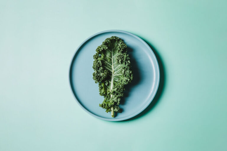 Kale on a plate (Getty Images/Kilito Chan)