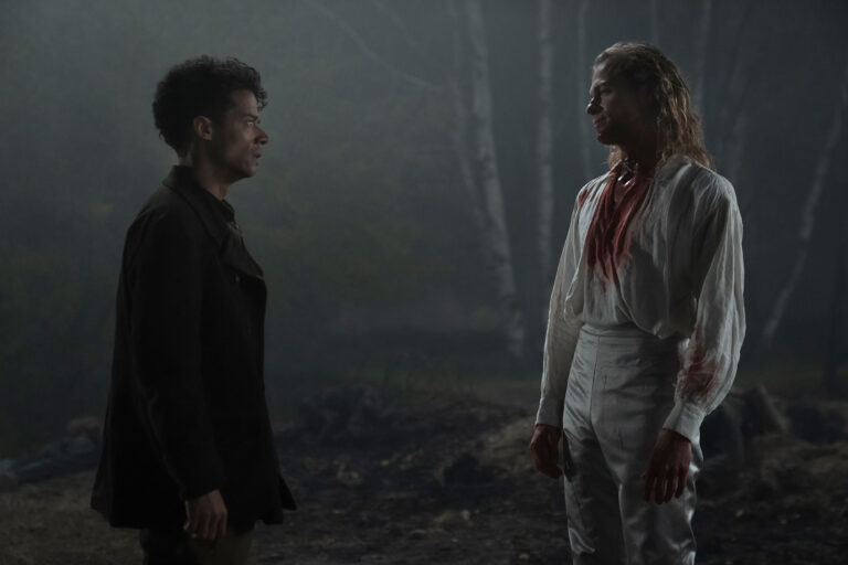 Jacob Anderson as Louis de Pointe du Lac and Sam Reid as Lestat de Lioncourt in "Interview With the Vampire" (Larry Horricks/AMC)