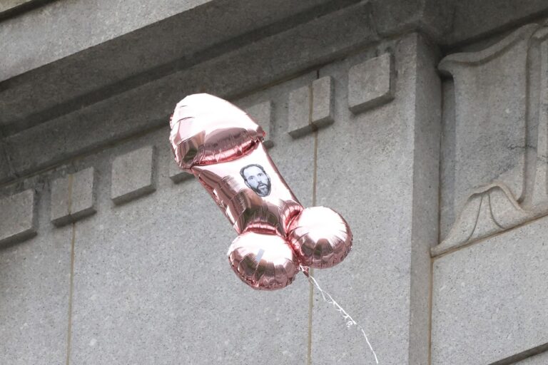 A ballon with a sticker displaying the image of Jack Smith, US special counsel, flies over Collect Pond Park near Manhattan Criminal Court during Trump's hush money trial on May 16, 2024 in New York City. (Michael M. Santiago/Getty Images)