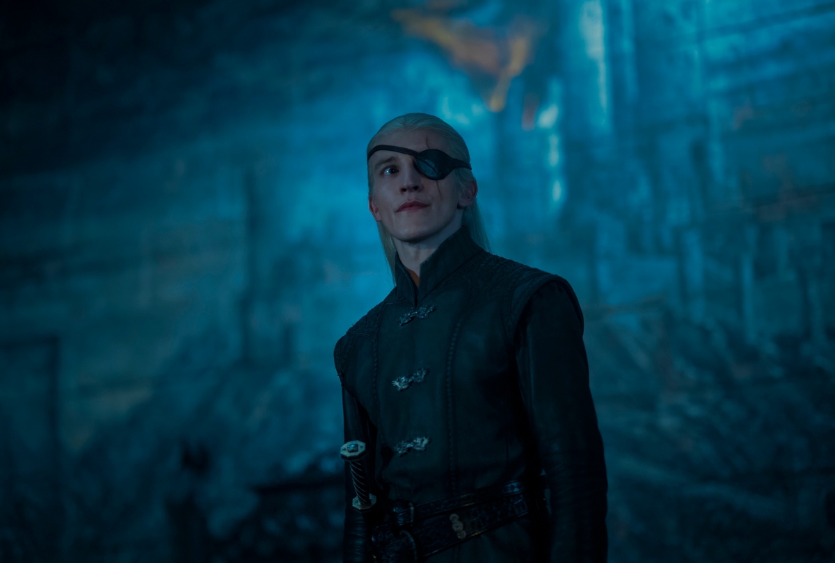 Ewan Mitchell as Aemond Targaryen in "House of the Dragon" (HBO)