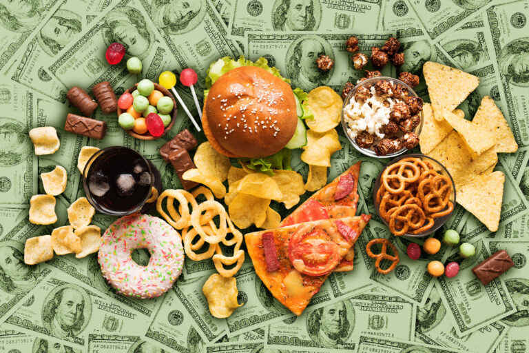 Unhealthy Food VS Money (Photo illustration by Salon/Getty Images)