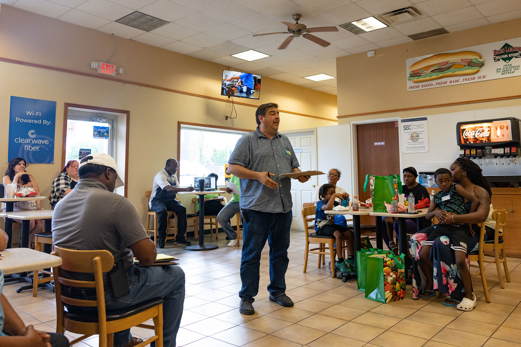 Edwards talks to co-op members