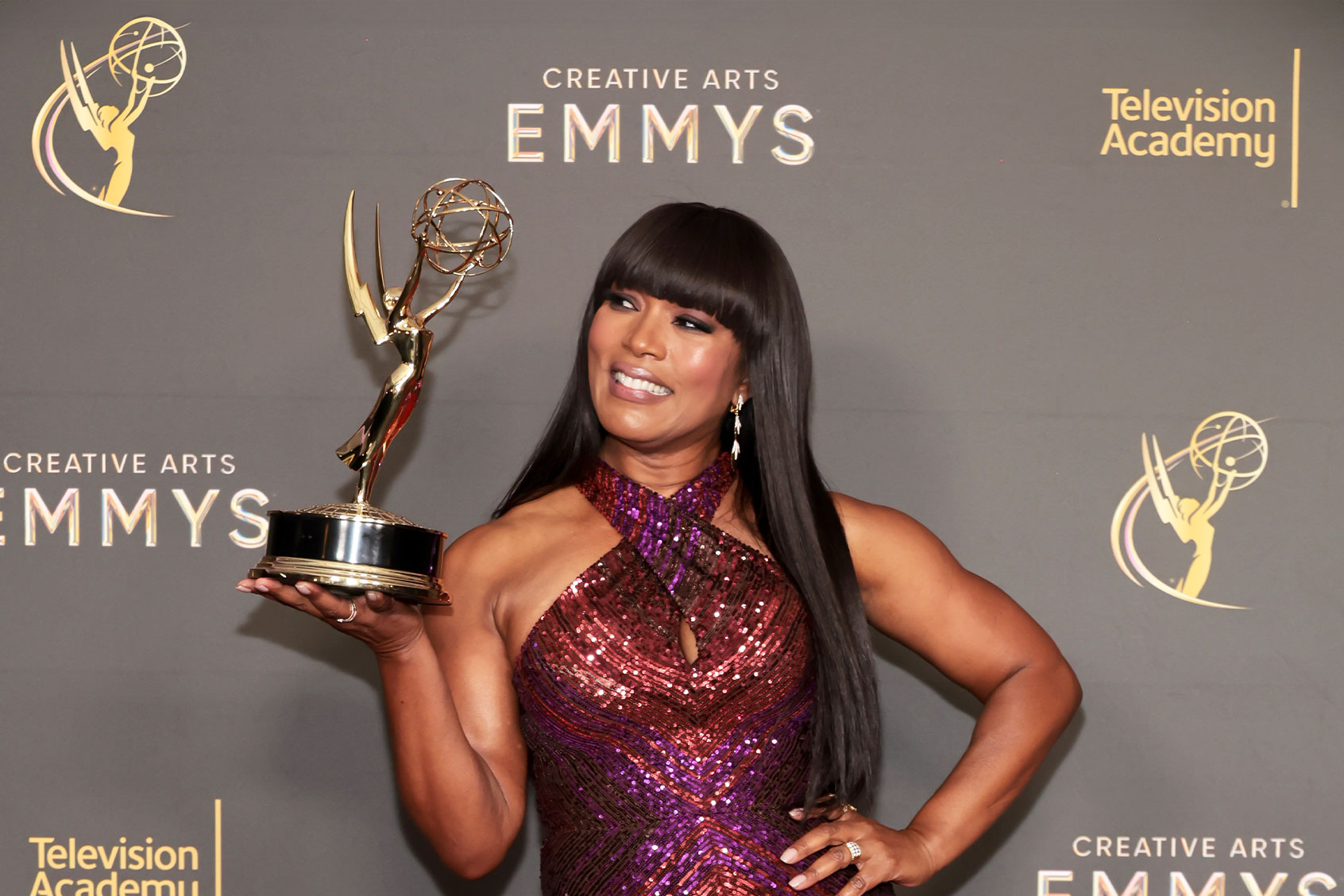 Angela Bassett, winner of the Emmy Award for Outstanding Narrator for Queens, attends the 76th Creative Arts Emmys Winner's Walk at Peacock Theater on September 07, 2024 in Los Angeles, California. (Amy Sussman/Getty Images)