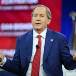 salon.com - Zach Despart - Ken Paxton's financial disclosures appear to violate federal ethics law, experts say