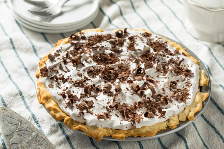 Cream Pie With Chocolate Shavings (Getty Images/bhofack2)