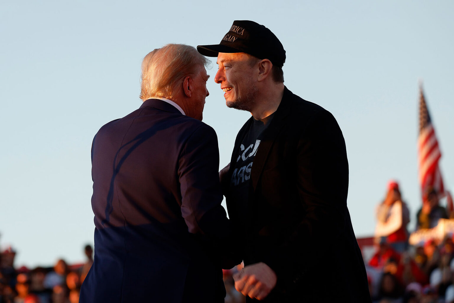 Musk and other billionaires keep Trump afloat, donating over $350 ...