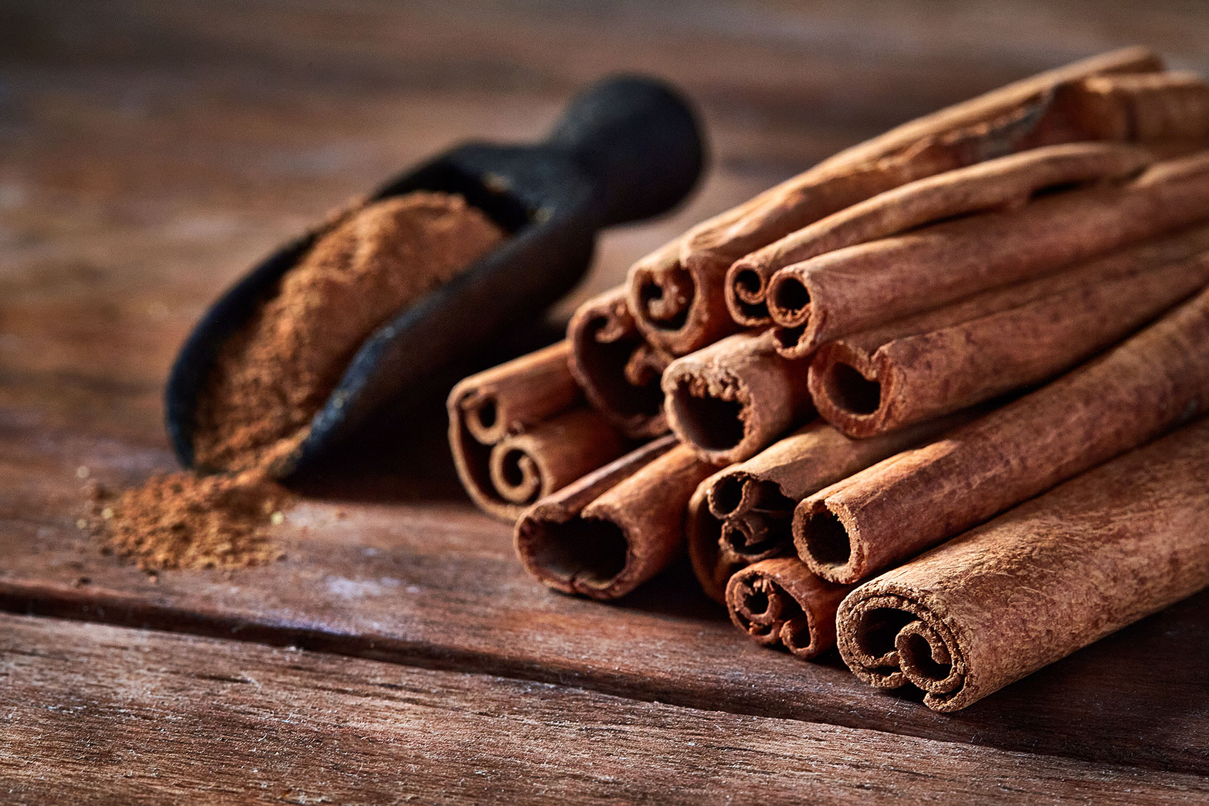 Cinnamon sticks (Getty Images/Helen Camacaro)