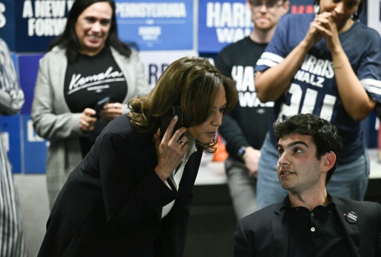 Vice President Kamala Harris takes part in a phone bank at the Democratic National Committee headquarters in Washington, DC, on November 5, 2024. (BRENDAN SMIALOWSKI/AFP via Getty Images)