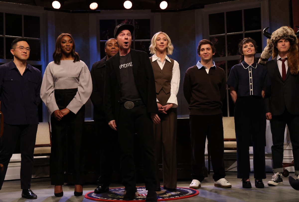 Bowen Yang, Ego Nwodim, Kenan Thompson, Dana Carvey as Elon Musk, Heidi Gardner, Marcello Hernández, Sarah Sherman, and Colin Jost during the “SNL For Trump” Cold Open on Saturday, November 9, 2024 (Will Heath/NBC)