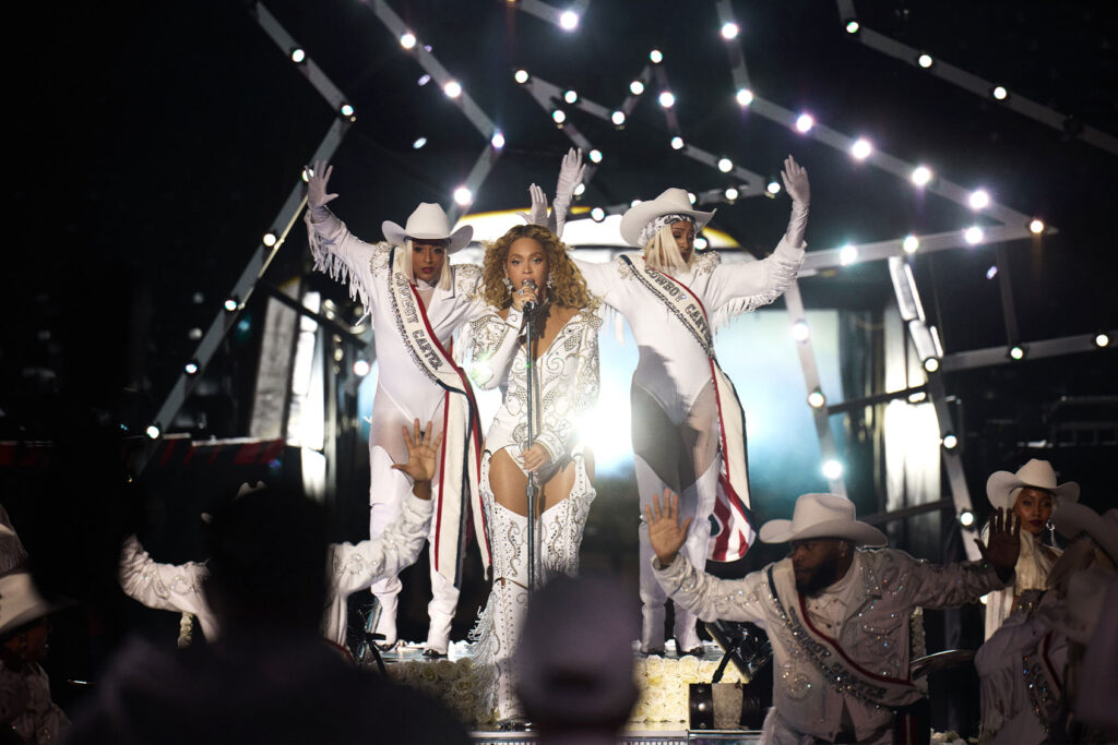 Giddyup! Did Beyoncé just hint at a
