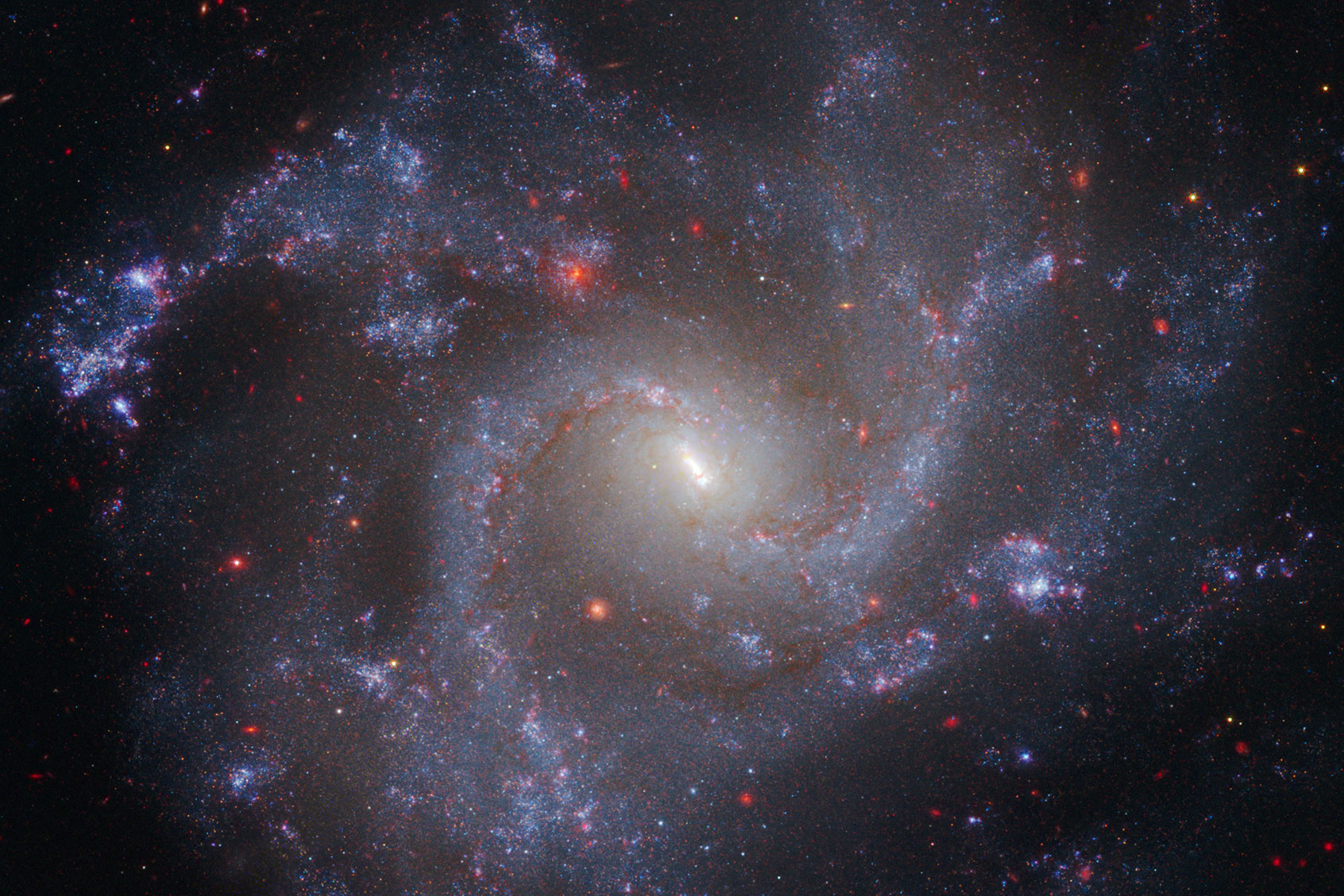 This image of NGC 5468, a galaxy located about 130 million light-years from Earth, combines data from the Hubble and James Webb space telescopes. (NASA, ESA, CSA, STScI, Adam G. Riess (JHU, STScI))