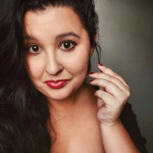 Ashlie Stevens (Ashlie Stevens )