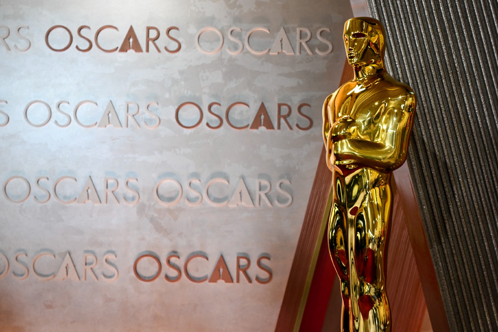 An Oscar statue is pictured on the red carpet of the 97th Annual Academy Awards at the Dolby Theatre in Hollywood, California on February 28, 2025. (ANGELA WEISS/AFP via Getty Images)