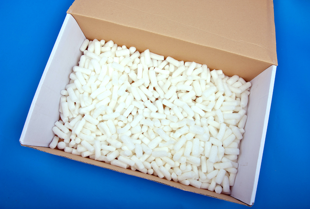 A box of packing peanuts (Getty Images/LisaValder)