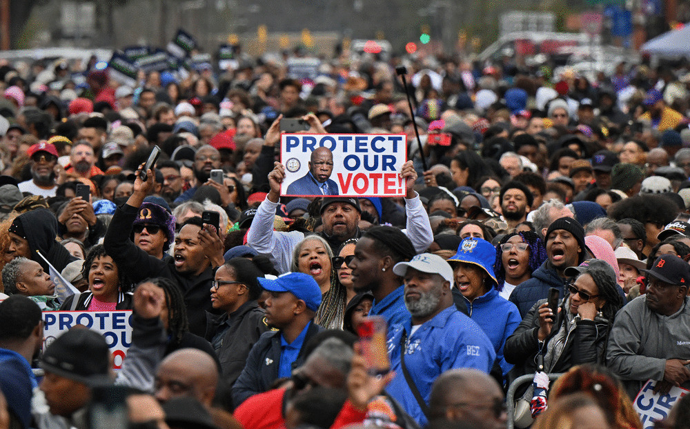 Thousands are backed up and waiting to cross the Edmund Pettus Bridge to commemorate the 60th anniversary of events that occurred on the bridge iin Selma, Alabama in 1965. These marchers came to Selma today, Sunday, March 09, 2025. (Michael S. Williamson/The Washington Post via Getty Images)