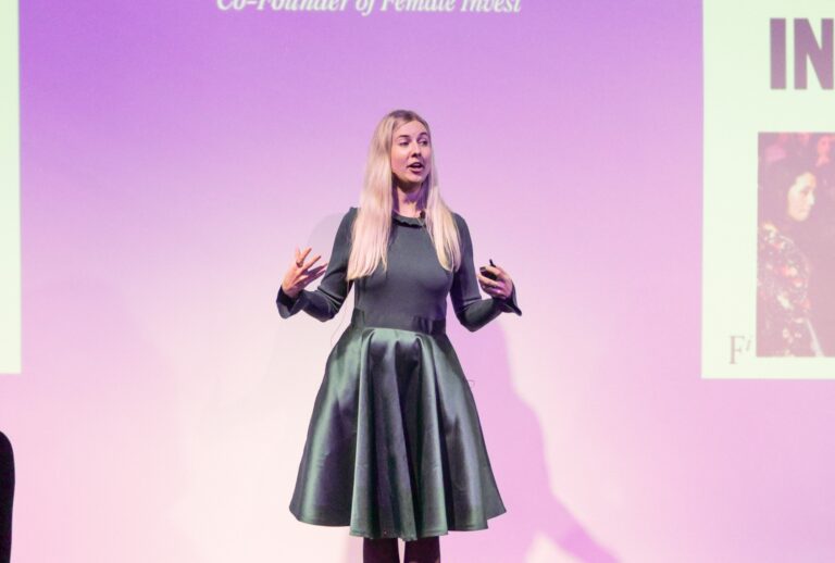Anna-Sophie Hartvigsen (Female Invest)